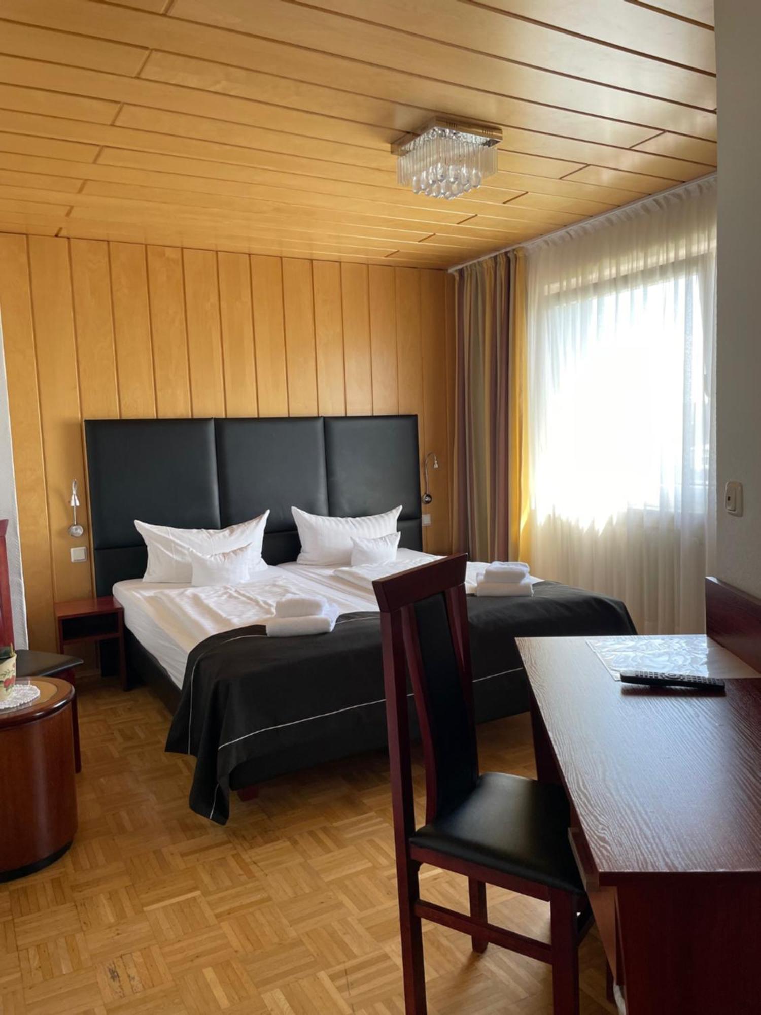 Hotel Schaefer 지겐 외부 사진