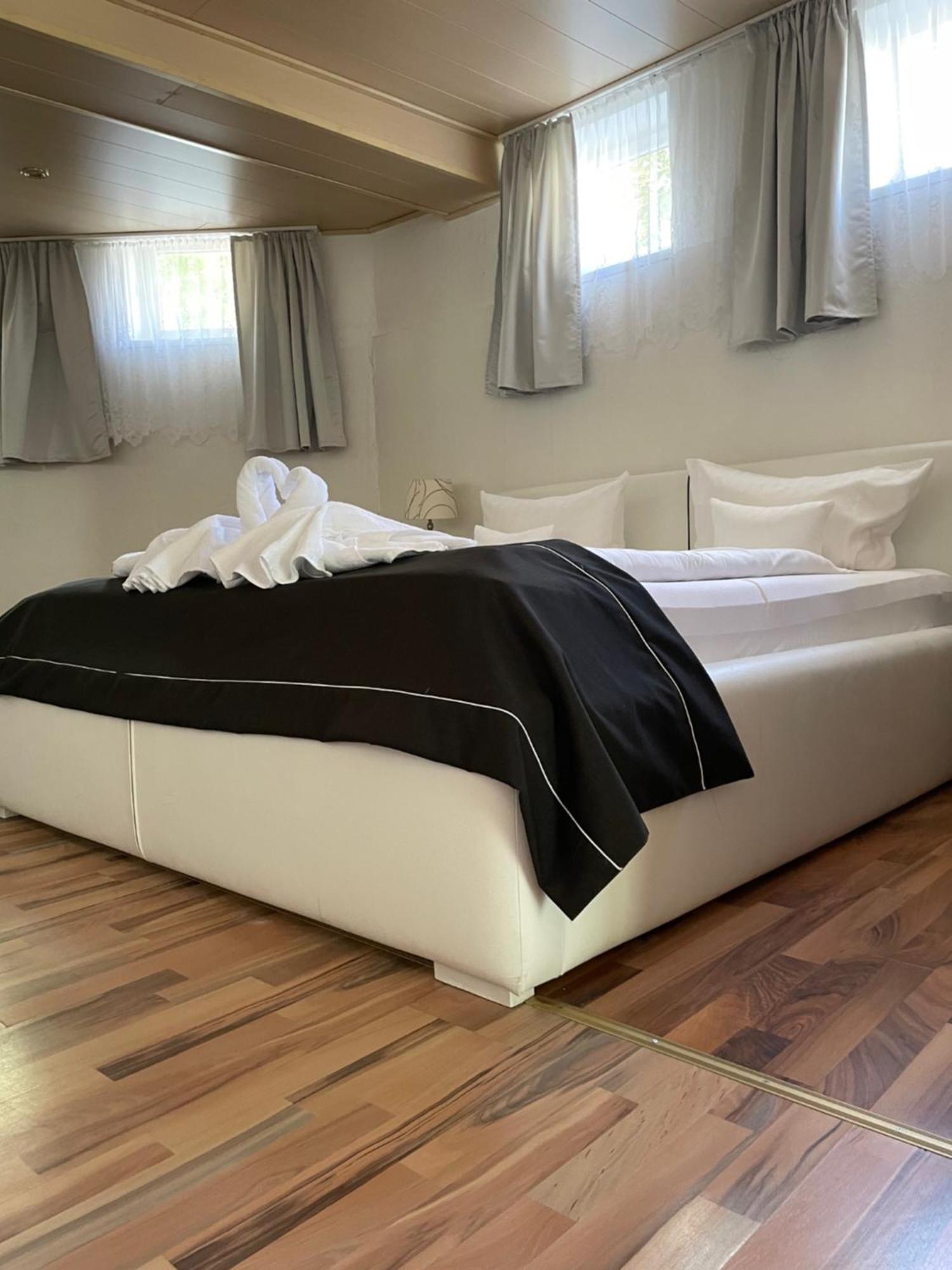 Hotel Schaefer 지겐 외부 사진