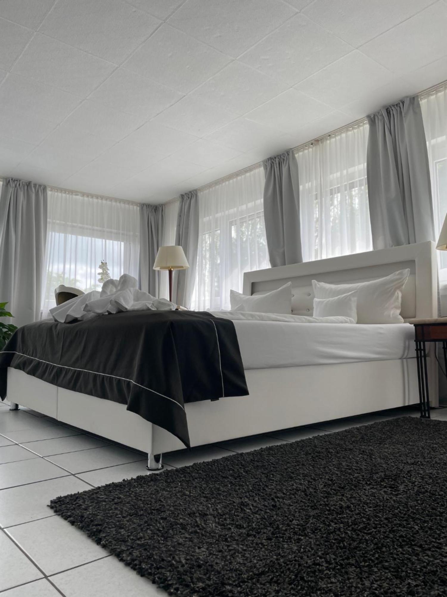 Hotel Schaefer 지겐 외부 사진